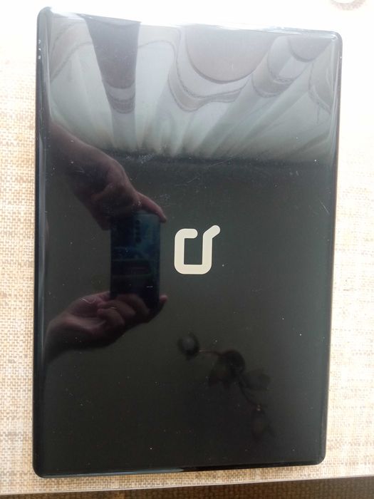 Ноутбук Compaq cq61