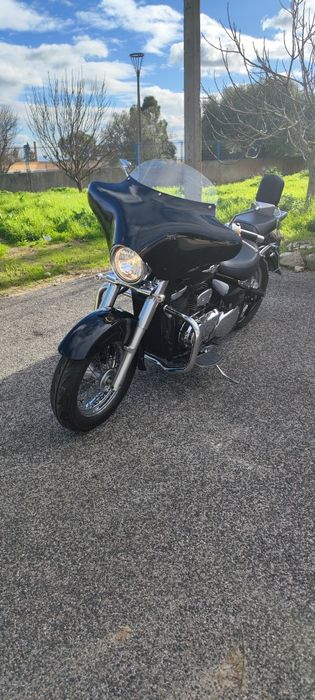 Suzuki Intruder C 800