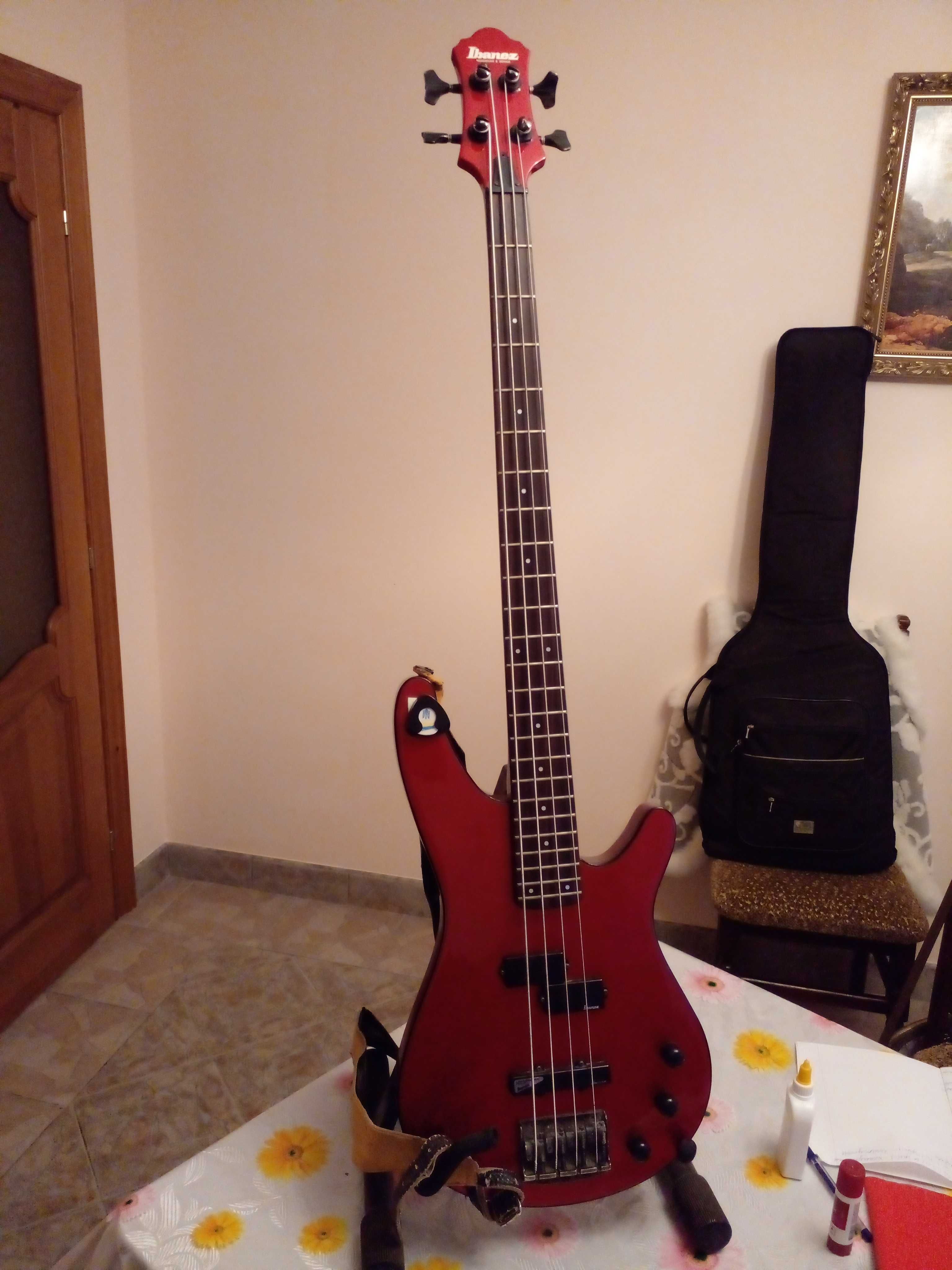 IBANEZ Roadstar II RB760 24 000 .