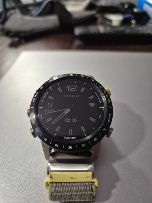 Garmin Marq Athlete nie Fenix