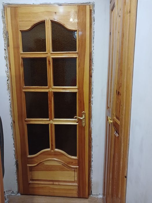 Міжкімнатні двері дерев'яні