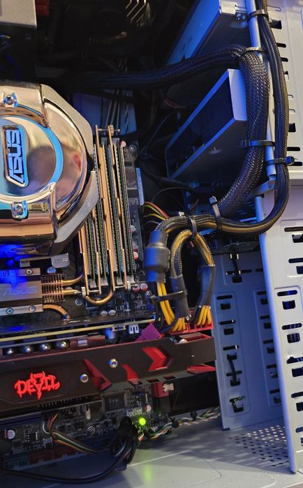 Компьютер системный блок на DDR2 ретро