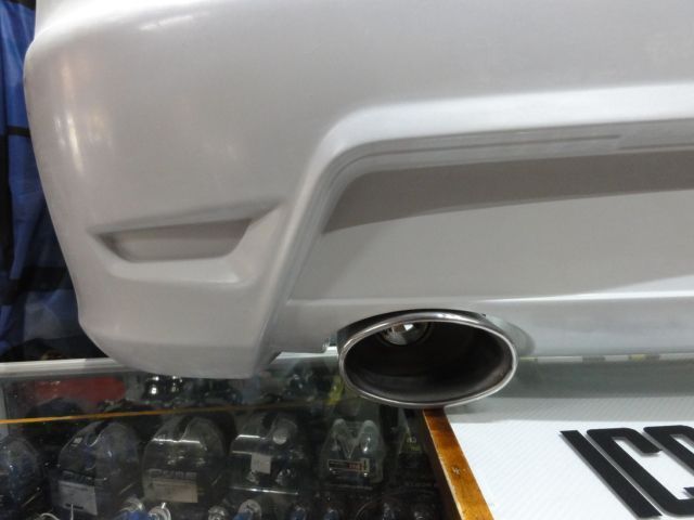 Para-choques traseiro Seat ibiza 6L Cupra em fibra com ou SEM ponteira tipo Cupra 100% inox