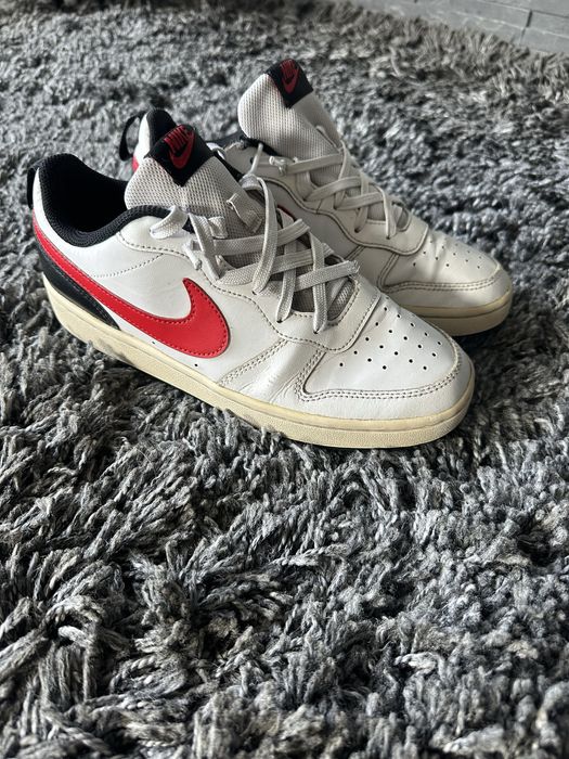 Nike Court Borough Low 2 roz 40