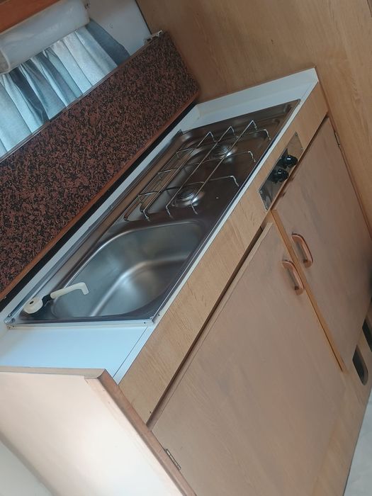 Vendo uma rolete caravana