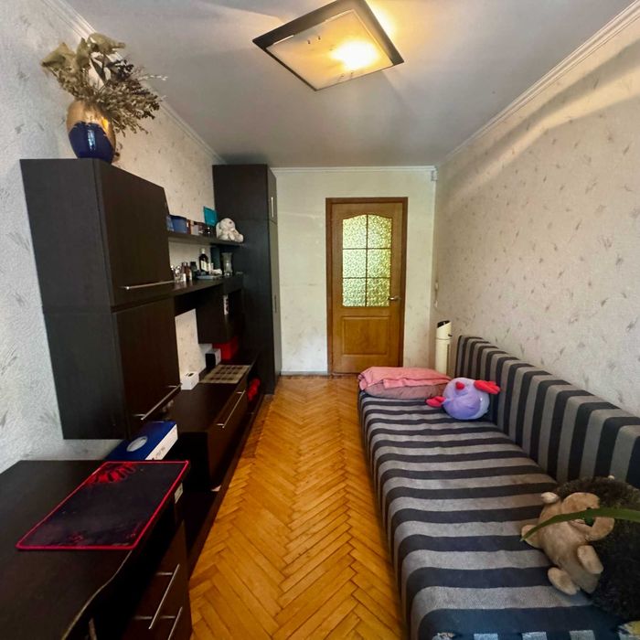 Продам отличную 3х ком квартиру метро Бот сад!