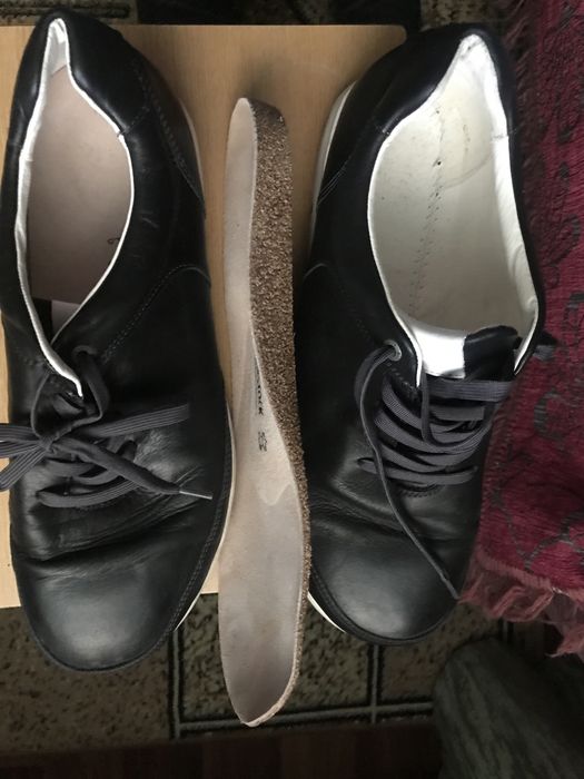 Напівчеревикі шкіряні