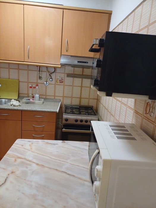 Arrenda-se T1 Costa da Caparica