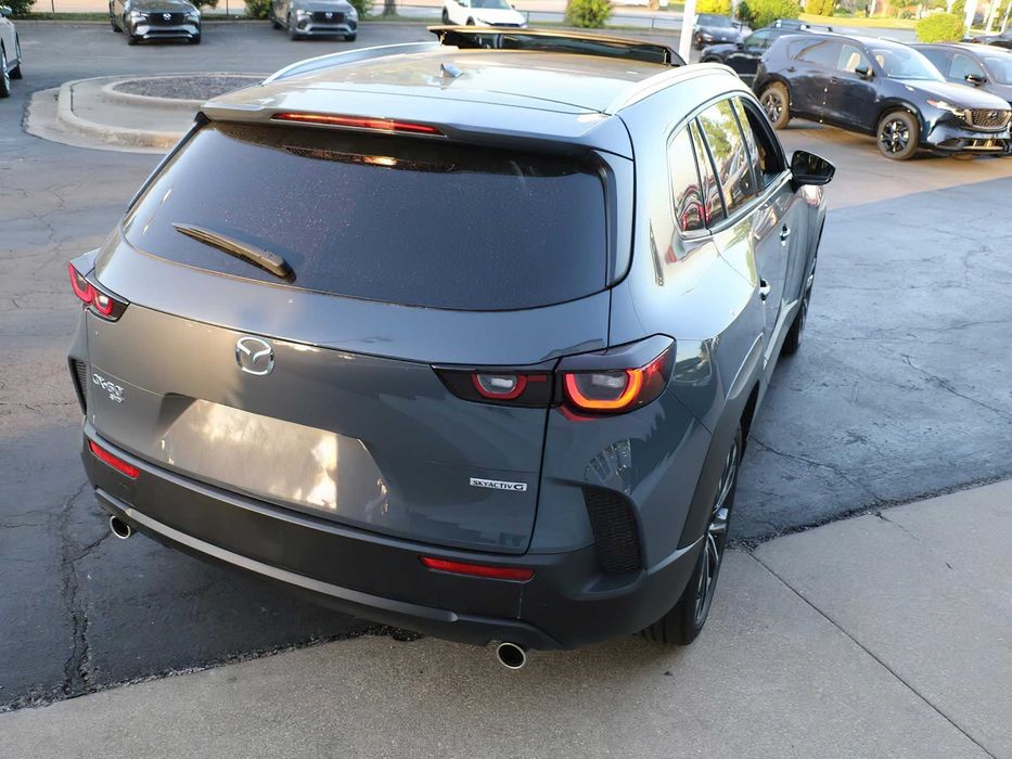 Mazda CX-50      2024