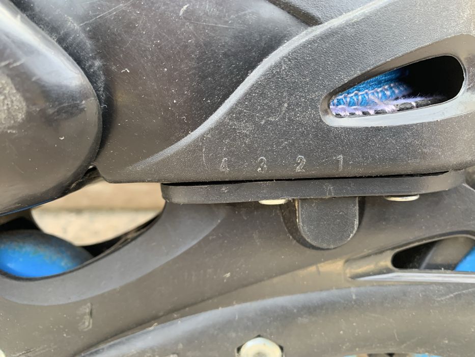 Patins em linha da marca No Fear