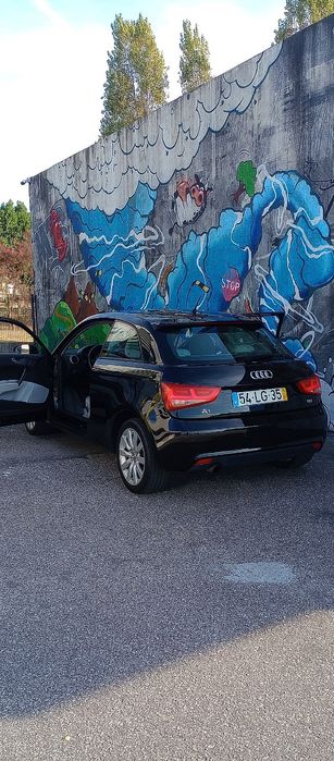 TROCO AUDI A1 1.6 TDI 105 CV POR MOTA 1000cc
Audi A1 1.6 TDI 105 CV de 2011, COMO NOVO