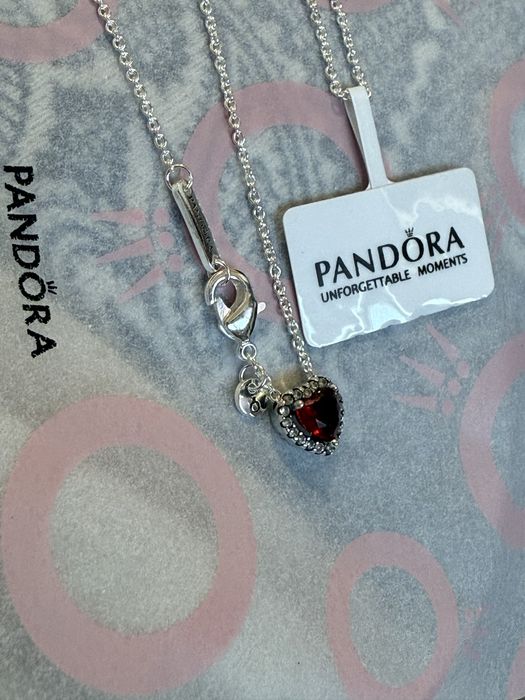 Кольє Pandora по супер ціні(червоне, біле, рожеве)
