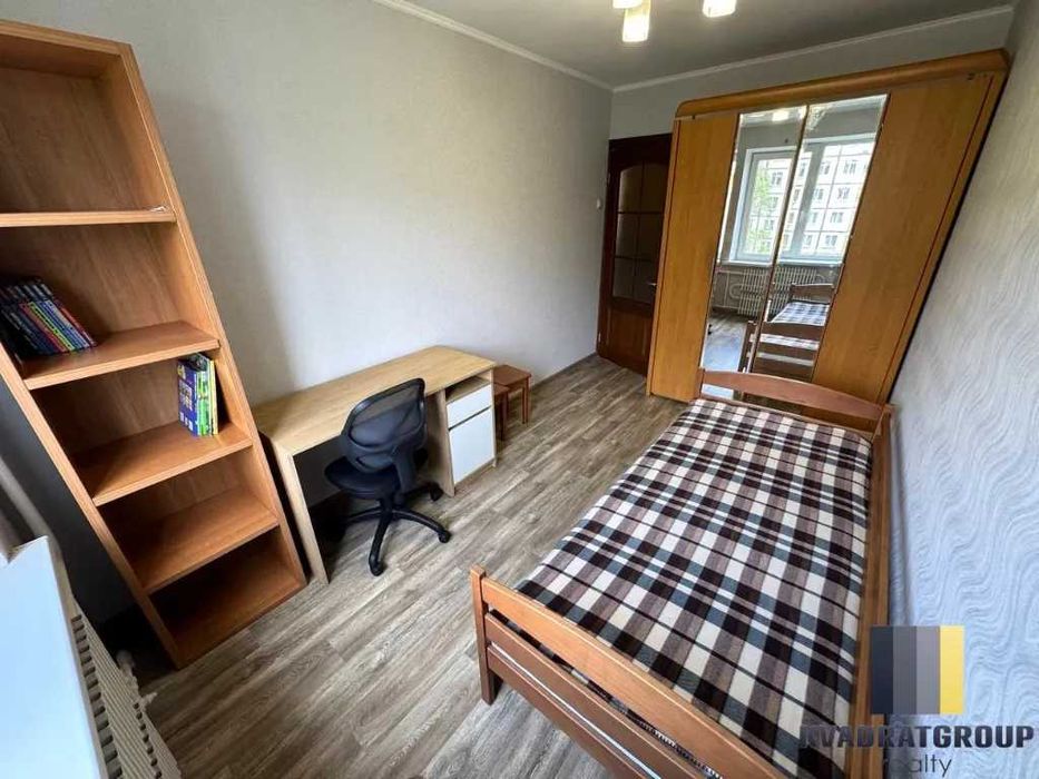 Продаж 2 к квартири жм Перемога 6, Штабний провулок 5