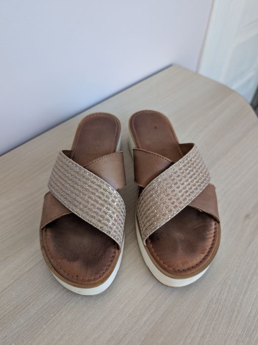 Шльопанці 39 розмір