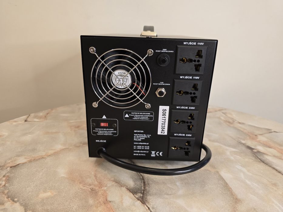 Перетворювач напруги Volt Polska VP3000