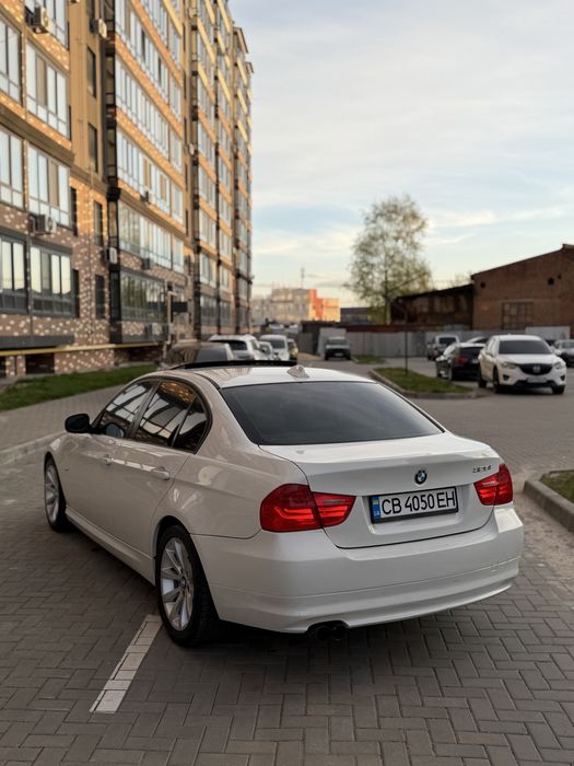 BMW 3 e90 Rest 3.0 2010