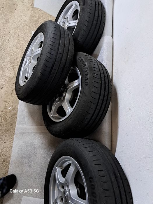 Комплект дисків легкосплавних R15 5x112 з літньою резиною GOOD YEAR 1