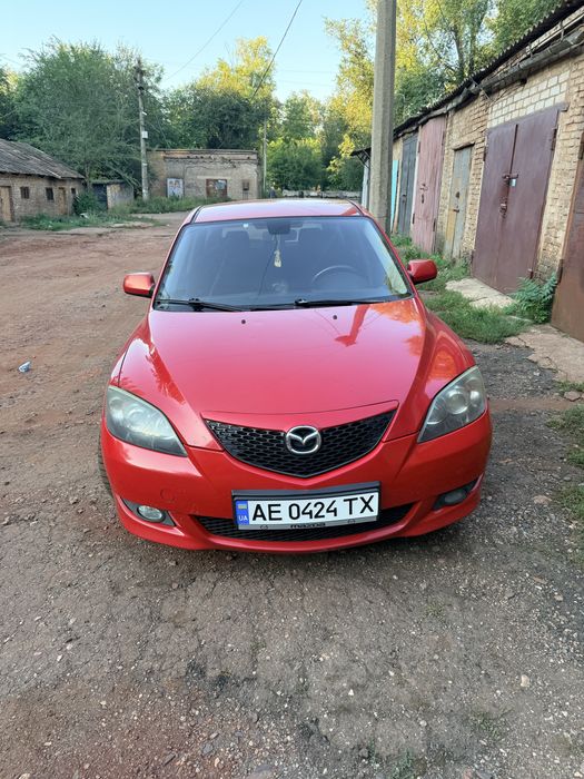 Мазда 3     2005 года 1.6