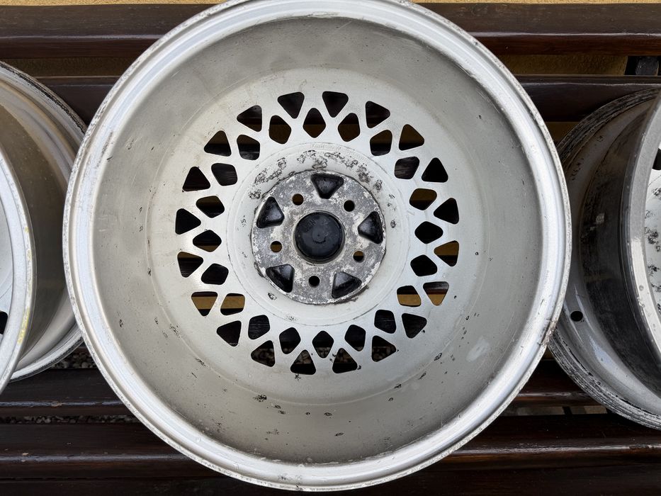 Felgi aluminiowe Rial mesh