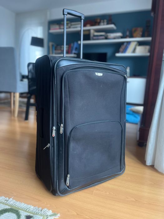 Mala de porão Delsey