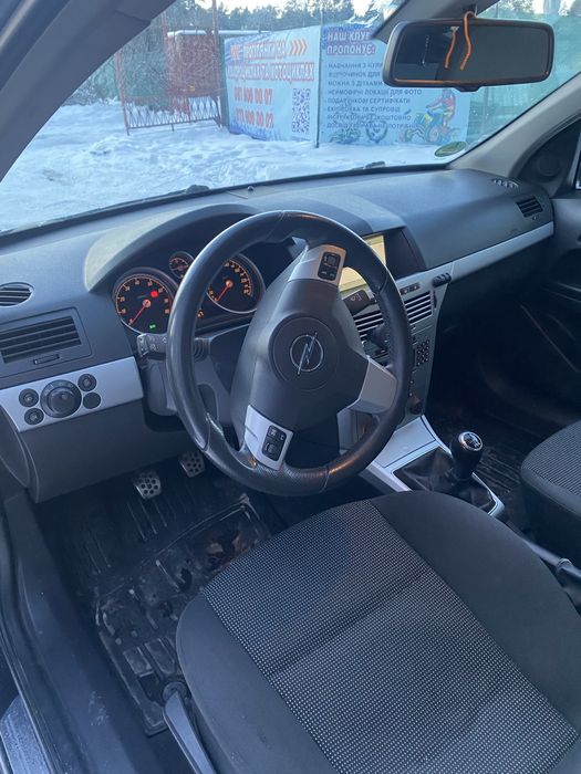 Opel Astra 1.6 turbo 180 к.с
