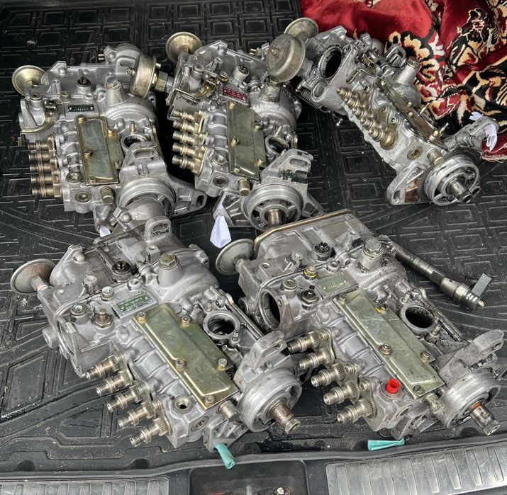 ТНВД Паливний насос Мерседес w124-210