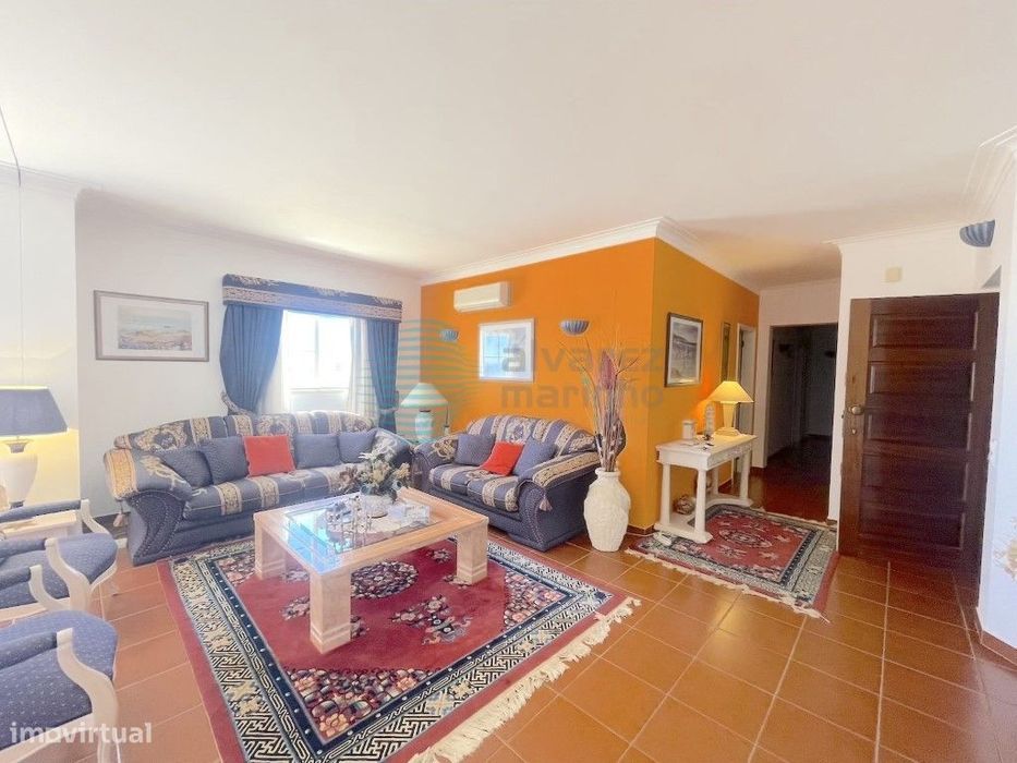 Penthouse 4 assoalhadas com uma área de 232m2, terraço 107m2, Vau, ...