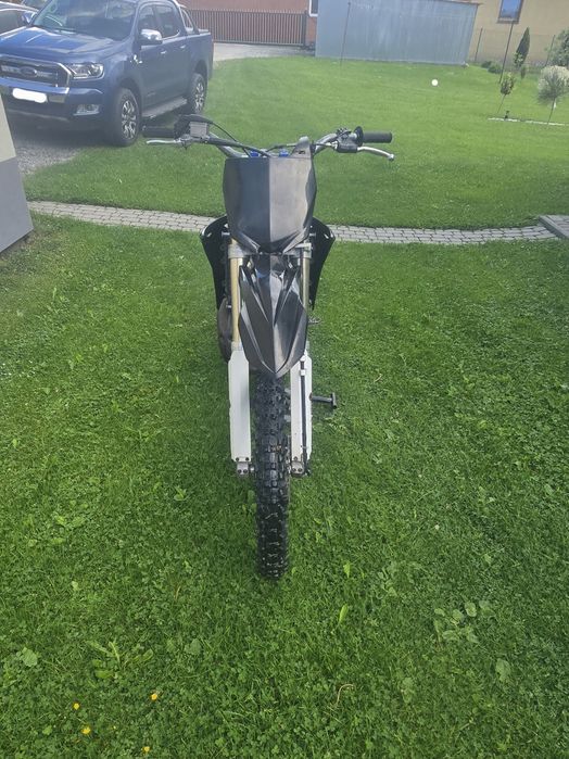 Yamaha yz 124 2004r.
