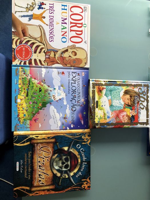 Livros infantis e juvenis diversos