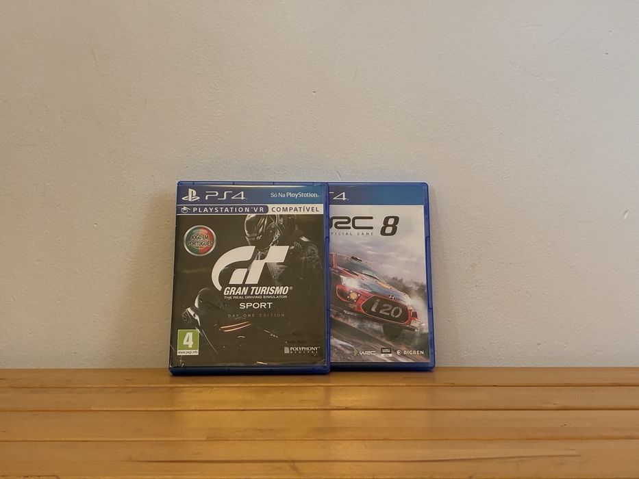 Playstation 4 Slim GT Edition