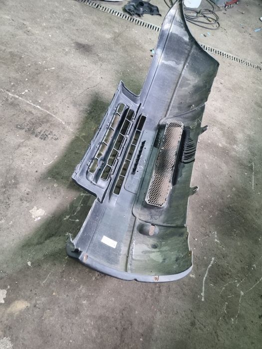 Zderzak Przód Freelander