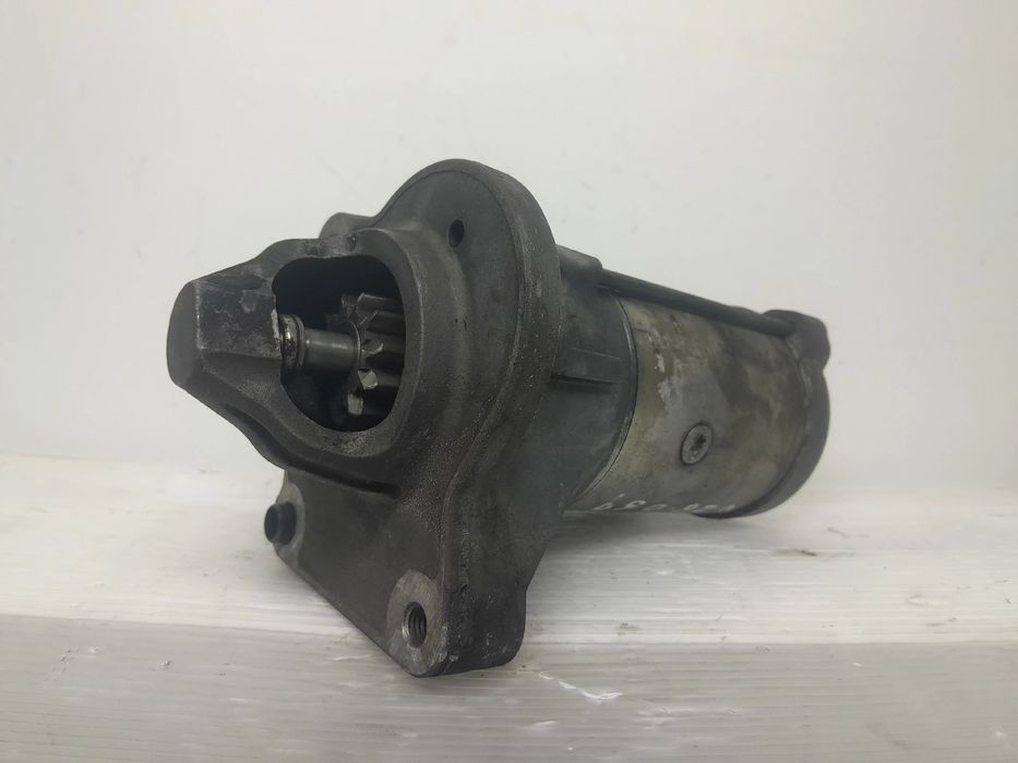 Motor de arranque FORD Focus III Carrinha