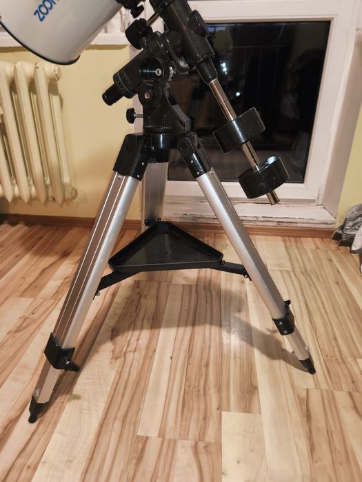 Teleskop Genesis 200/800 EQ3