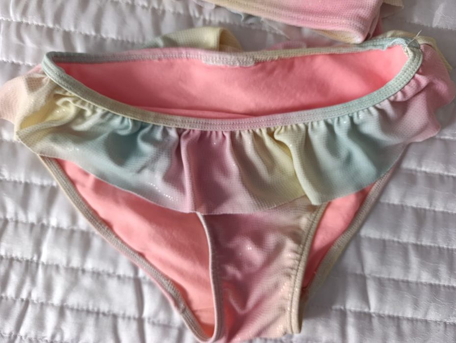 Strój kąpielowy kolorowy dwuczęściowy stan jak na zdjęciach