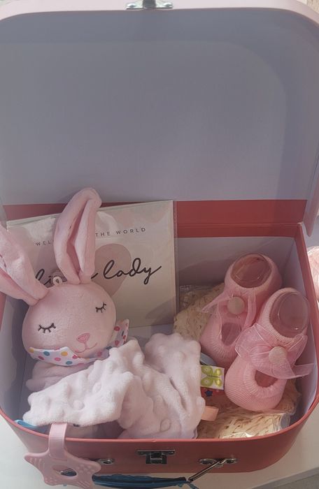 Бебі бокс для дівчинки