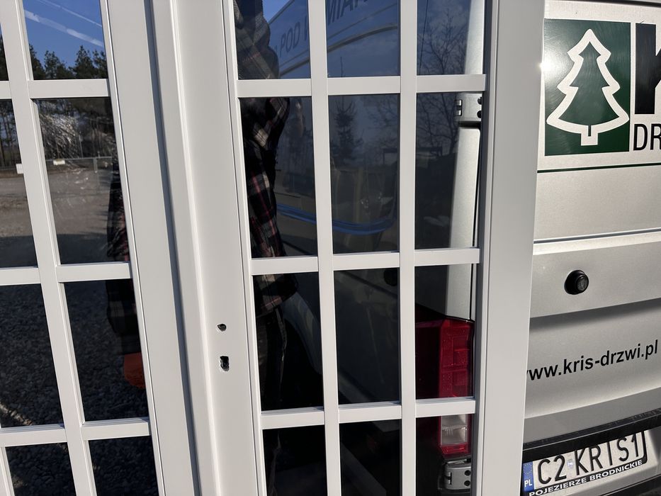 Drzwi wewnętrzne drewniane OD RĘKI dwuskrzydłowe białe Cała Polska