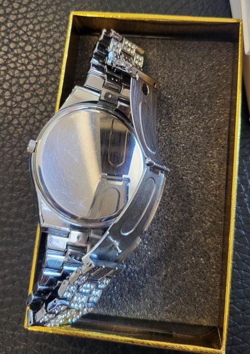 Halukakah Męski zegarek srebrny