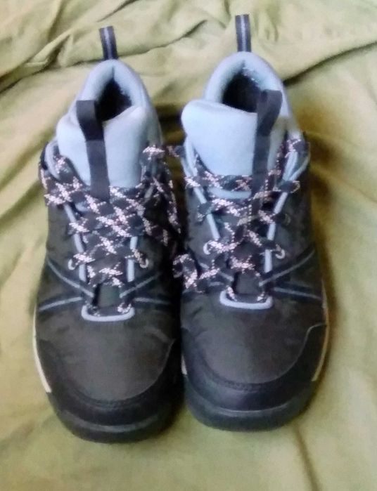 Sapatilhas Quechua Nº40