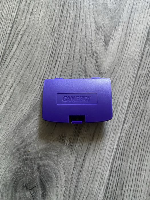Крышка на Gameboy color gbc