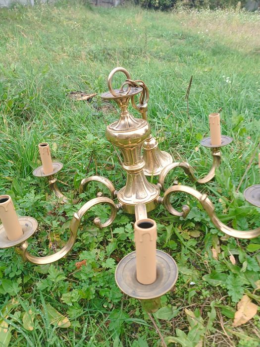 Sprzedam żyrandol
