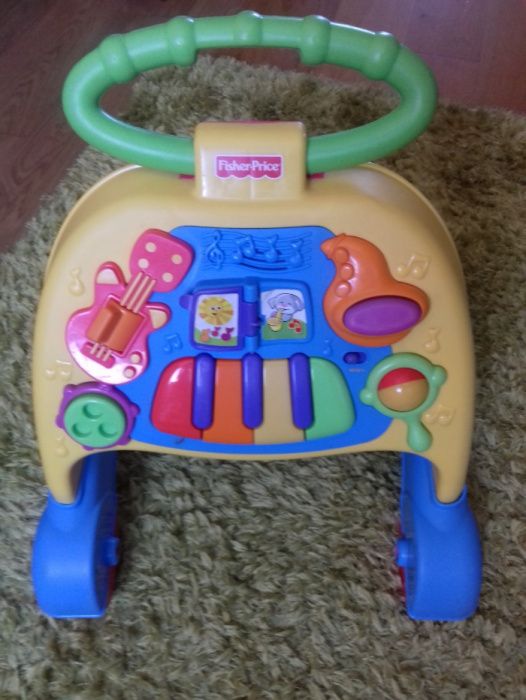 Fisher Price interaktywny chodzik