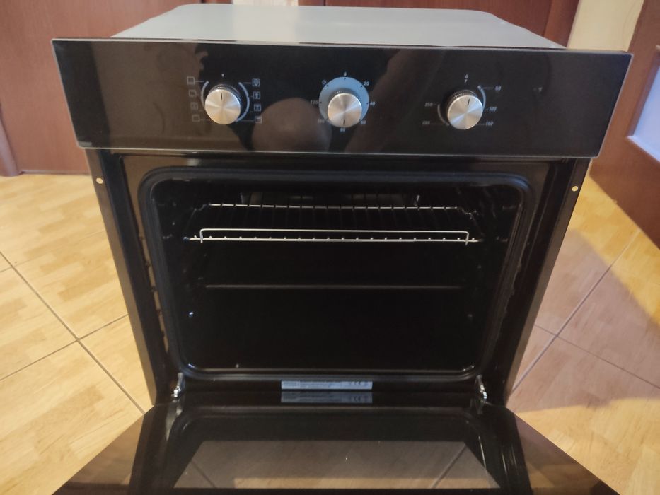 Духова шафа Interline,посудомийна машина Interline