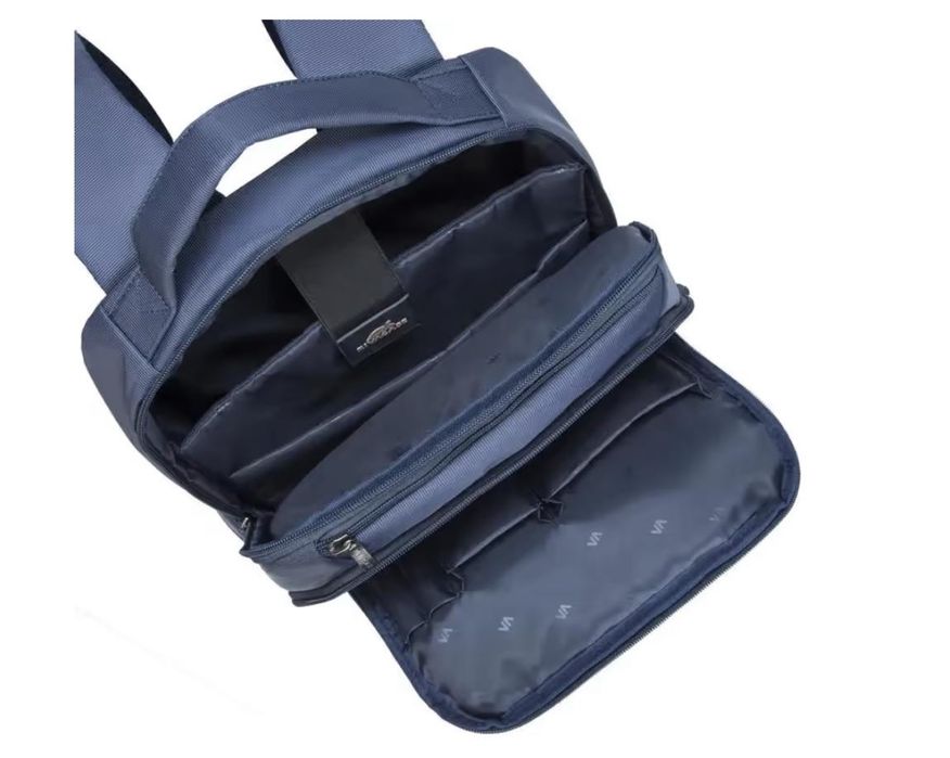 Рюкзак для ноутбука ,стан 10/10, майже новий в темно синьому кольорі