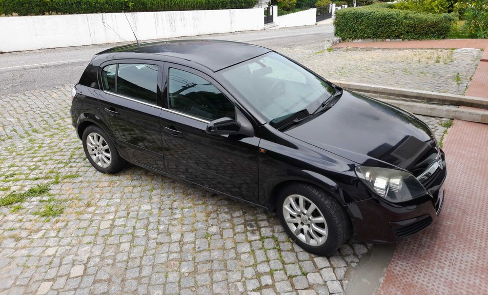 Opel Astra 1.3CDTI Elegance