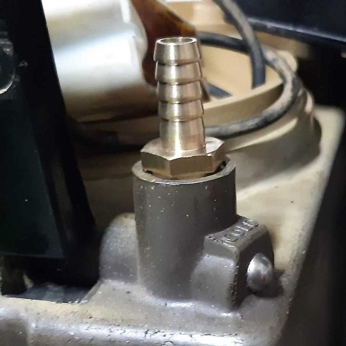 Carver Cascade Truma króciec do podgrzewacza wody kamper przyczepa.