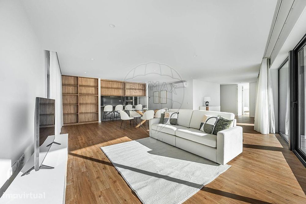 Apartamento T4 para venda