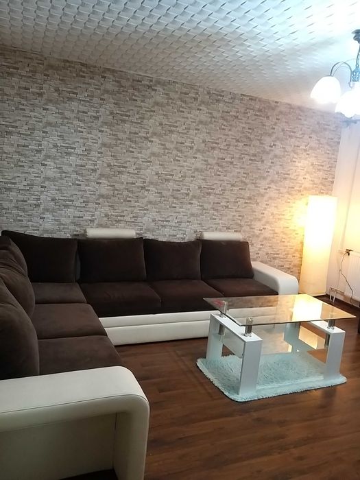 Wynajmę pietro domu 100 m.