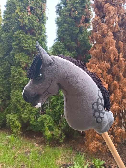Hobby horse myszaty