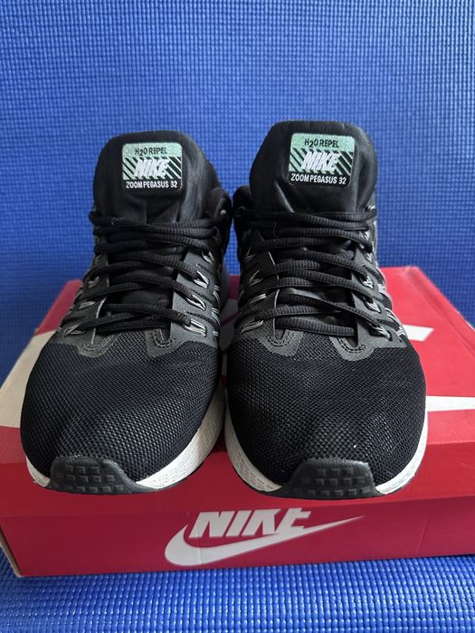 Продам кроссовки NIKE  ZOOM PEGASUS 32  ,H2O