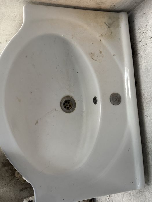 Продам тумбу з умивальником